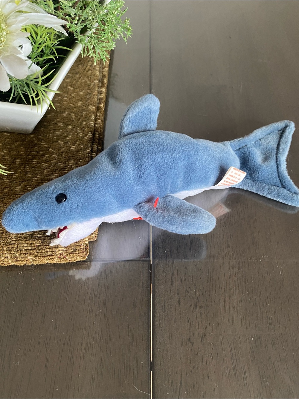 1996 Retired Ty Beanie Crunch the Shark plush